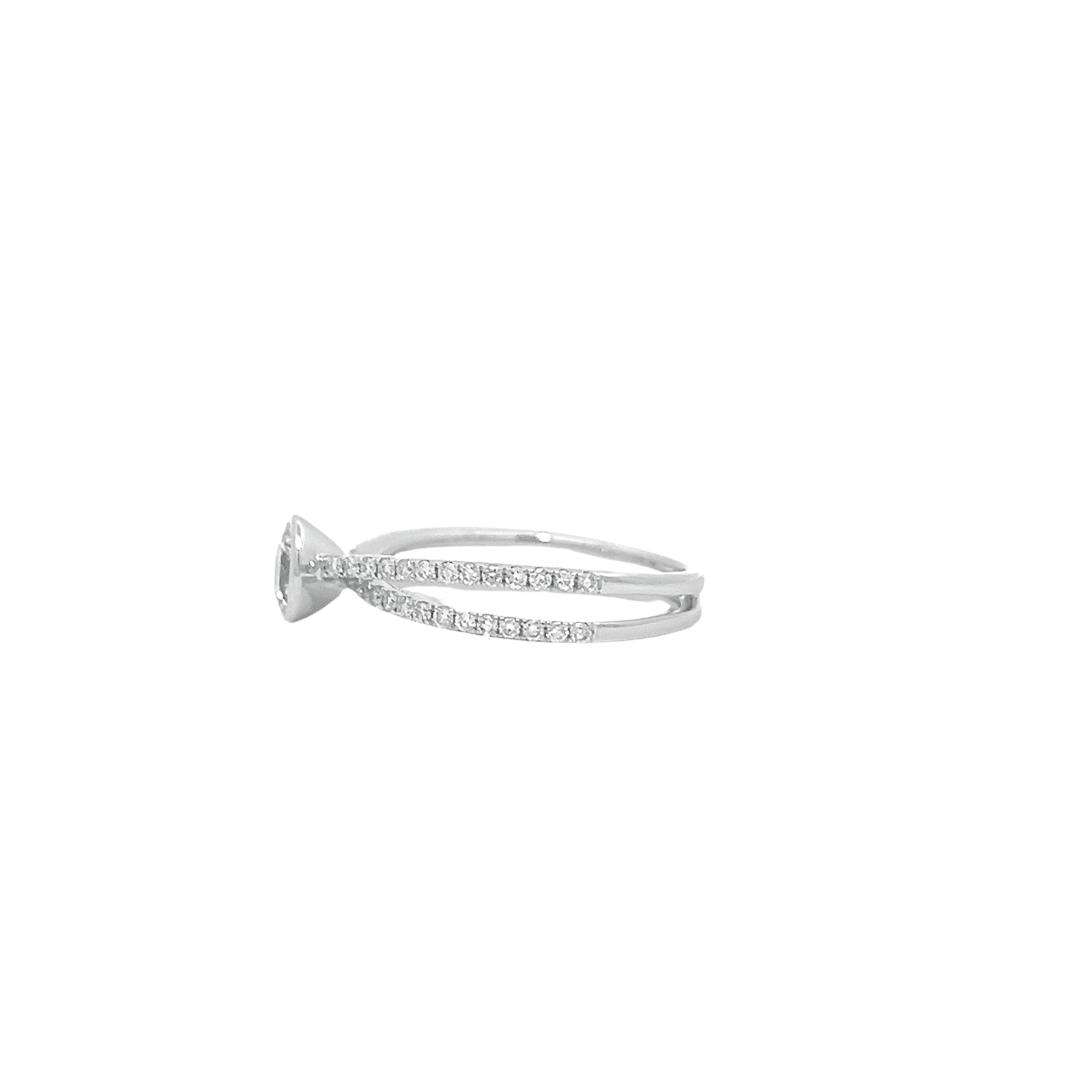 0.47ct Bezel set diamond ring