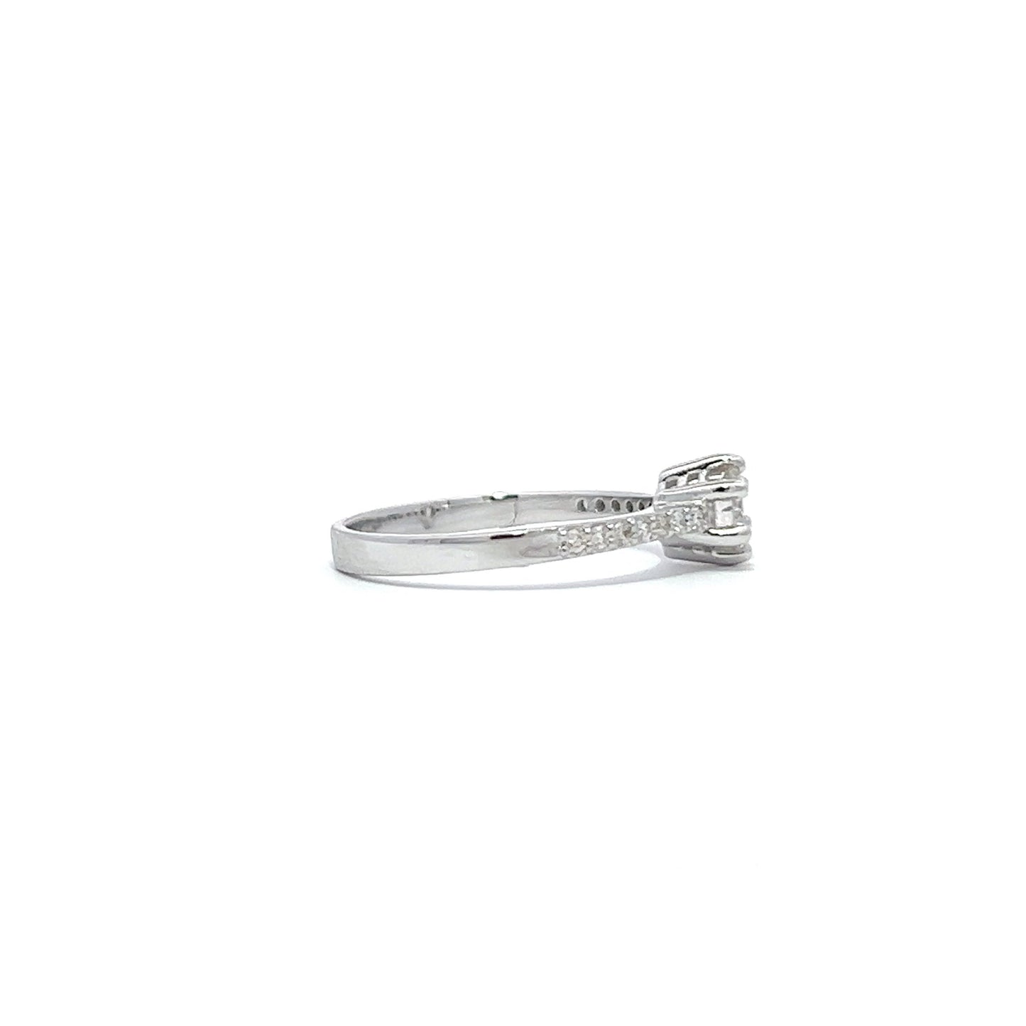 0.32ct diamond engagement ring