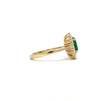 Emerald stone cluster diamond ring