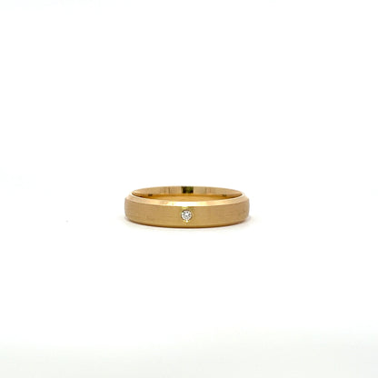 Yellow gold 18K diamond wedding band