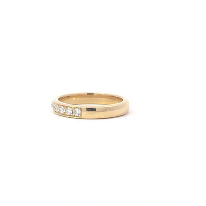 Laboratory grown eternity round diamond ring