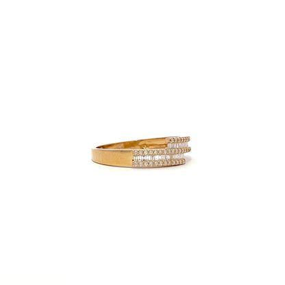 0.30ctw yellow gold diamond ring