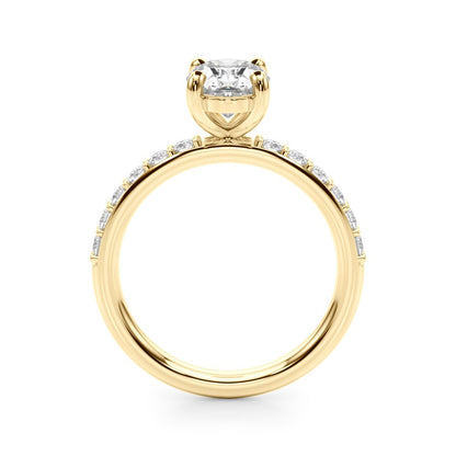 Bruna Oval Single Row Engagement Ring