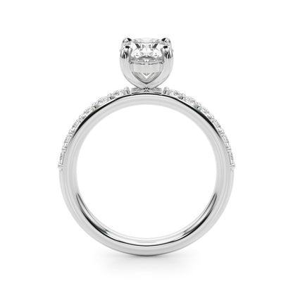Bruna Oval Single Row Engagement Ring