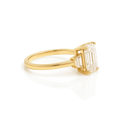 Emerald Trilogy Ring 3.11ct F VS1 18K Yellow Gold Lab-Grown