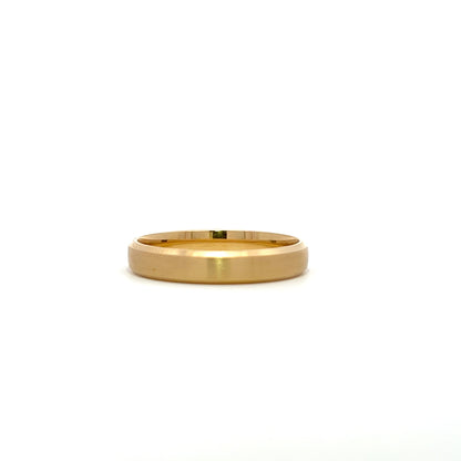 Yellow gold 18K band