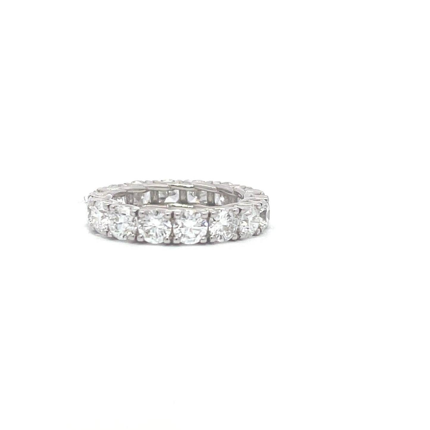 Diamond eternity ring 3.90ctw