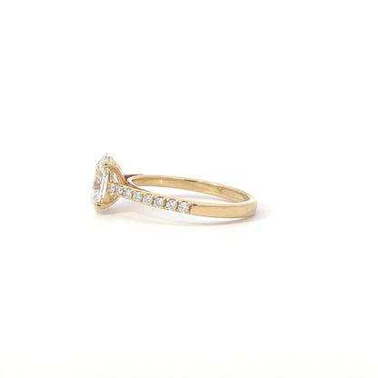 Laboratory grown pavé oval diamond ring