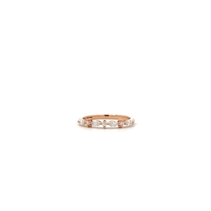 Minimalistic Diamond ring