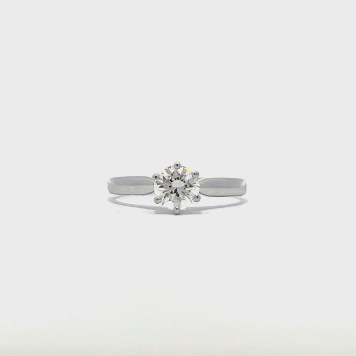 0.71ct G VS2 Solitaire engagement ring