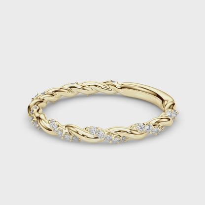 Twisting Alternating Diamond Wedding Band – 0.20 ct