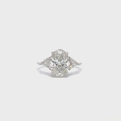 Laboratory grown trilogy oval diamond ring