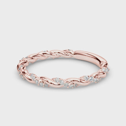 Twisting Alternating Diamond Wedding Band – 0.20 ct