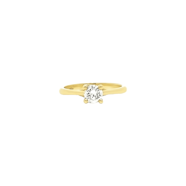 0.47ct round cut diamond engagement ring