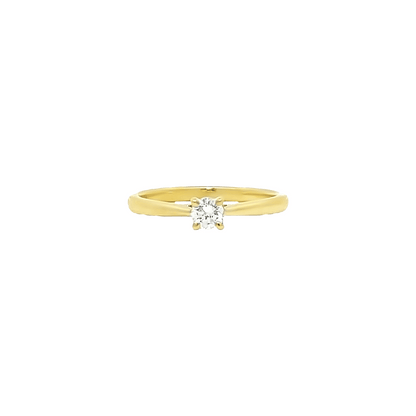 0.20ct F VS1 Solitaire engagement ring