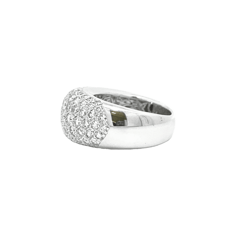3.60ct G VS diamond pavé ring