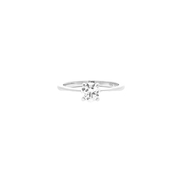0.59ct H VS Diamond engagement ring