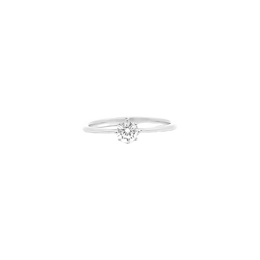 0.30ct G VS diamond engagement ring